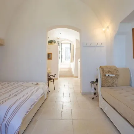 Haus Tosca Im Historischen Zentrum By Interhome * Ostuni